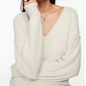 Aritzia Wilfred Free  Hush Knit V-Neck Sweater Sz L